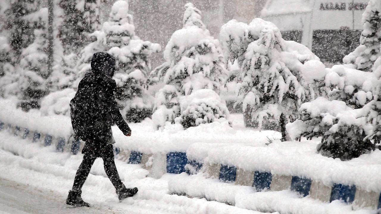 Kar geliyor! Sıcaklıklar 10 derece birden düşecek dondurucu soğuklara hazır olun