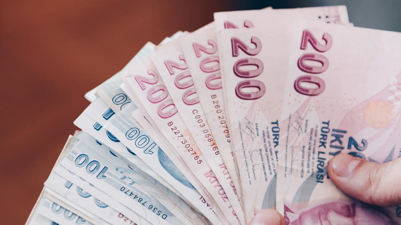 Emekliye her ay 2500 TL destek ödemesi geliyor! Müjdeleri peş peşe açıkladı