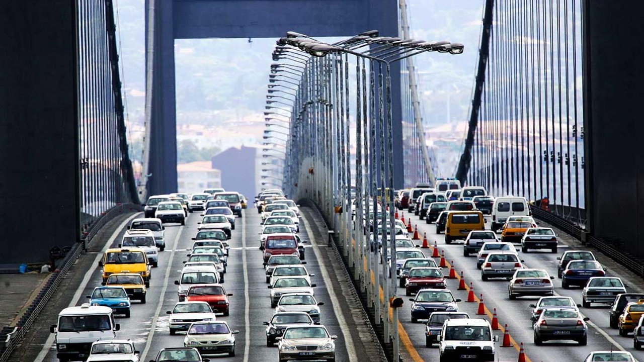 İstanbul’un trafik sorunu çözülüyor! Bakan Uraloğlu yeni projeyi  açıkladı