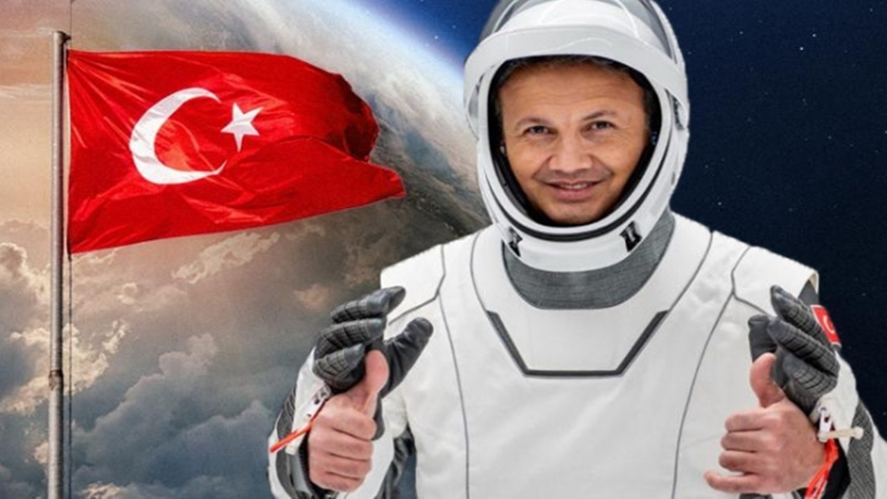 Astronot Alper Gezeravcı dönüyor! Uzaydan dönüş saati belli oldu