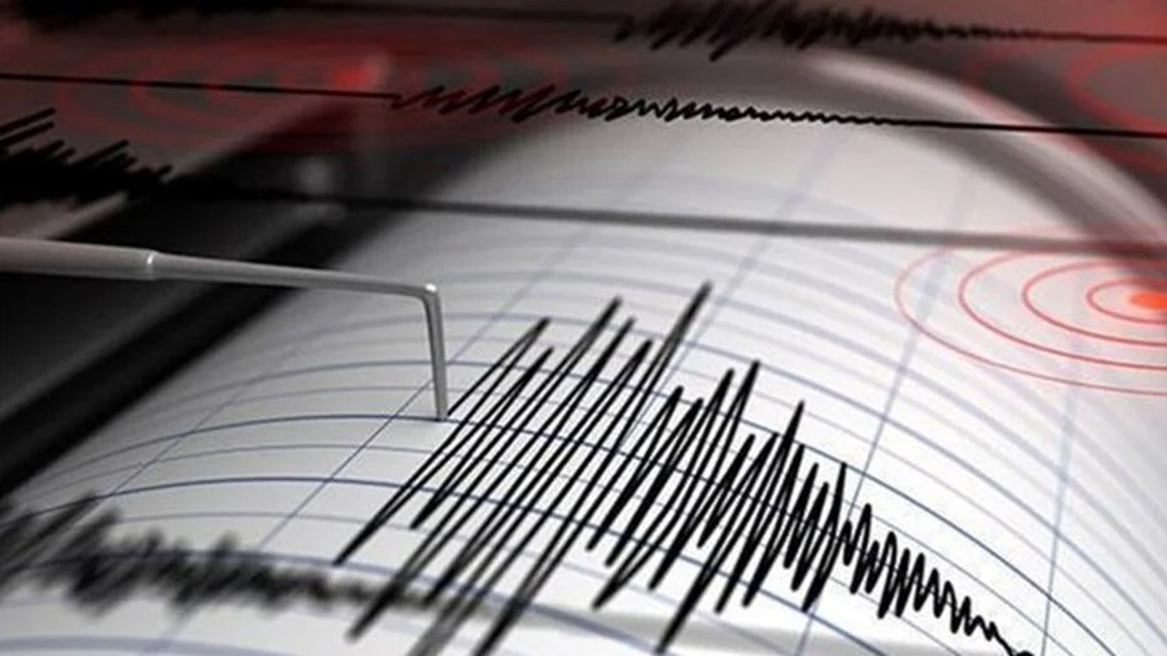 AFAD Son depremler! Kuşadası Körfezi'nde deprem meydana geldi