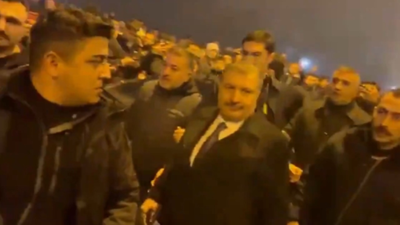 Fahrettin Koca protesto edilmişti! Hatay’daki tepkiler sonrası ilk açıklama