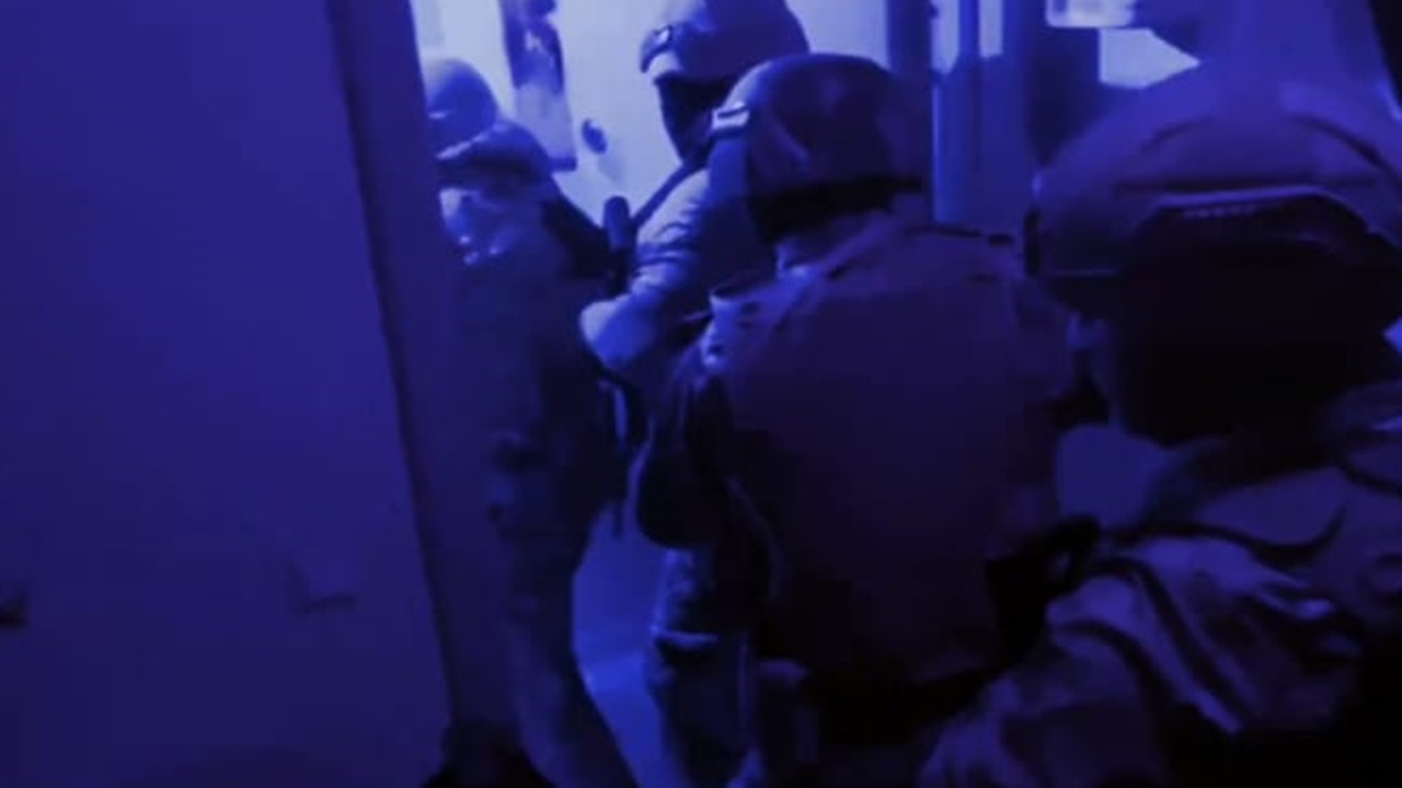 İstanbul’da Kafes-42 operasyonu! 12 kişi kıskıvrak yakalandı