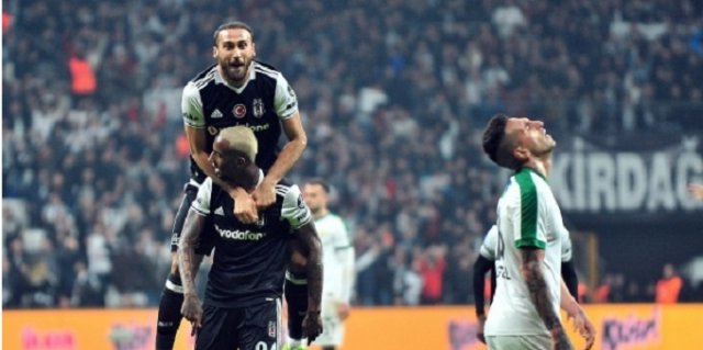 Beşiktaş Akhisar Maçı'yla zirvede tek başına