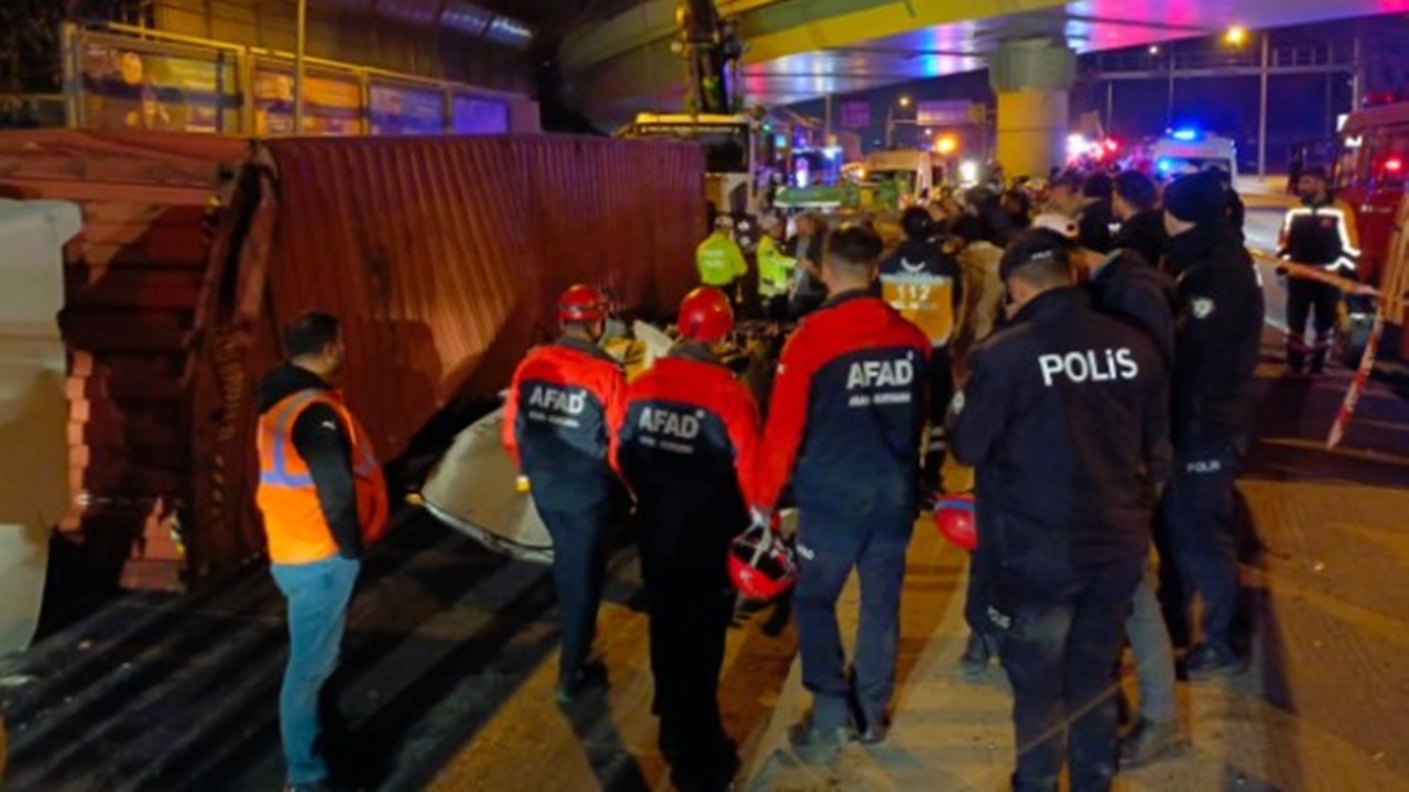 Bakırköy tır kazasında 4 kişi hayatını kaybetmişti! Tır şoförü hakkında karar verildi