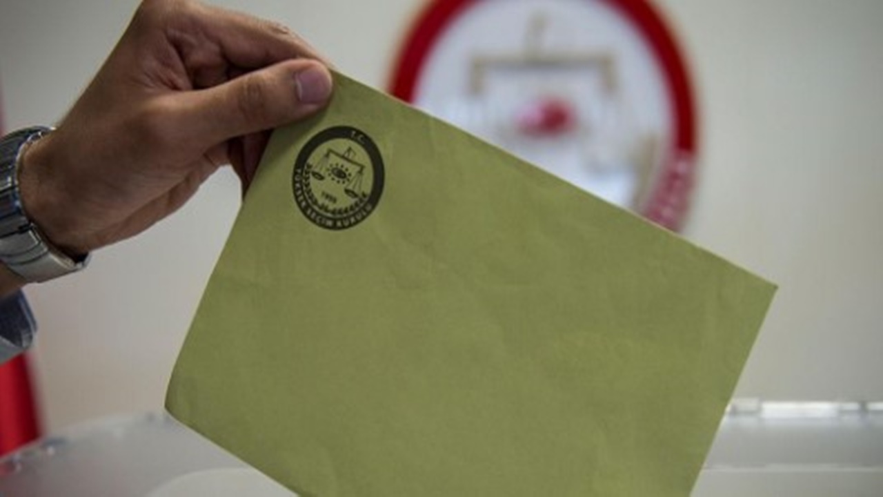 Seçim öncesi İstanbul oy pusulası değişti