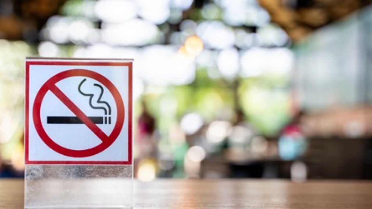 ONAYLANDI! 2019'dan sonra doğanlara sigara satışı ömür boyu yasaklanıyor