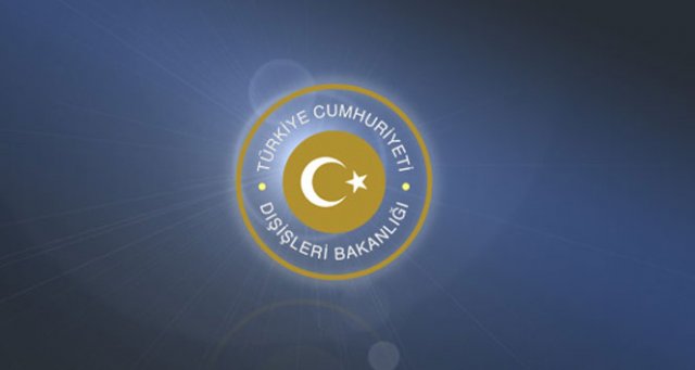 Türkiye'den Hollanda'ya çifte nota!