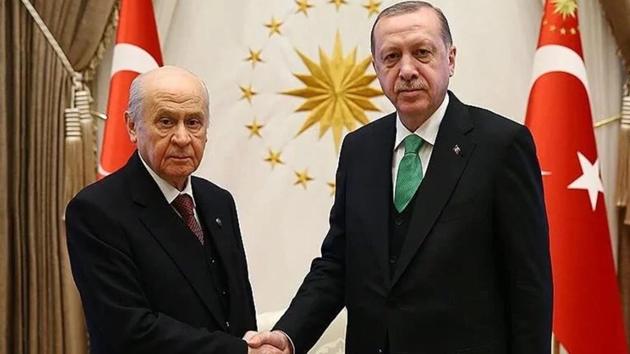 Cumhurbaşkanı Erdoğan ve MHP Lideri Devlet Bahçeli arasında sürpriz görüşme