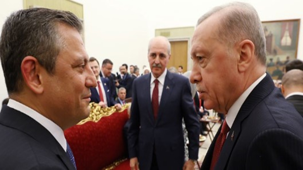 Cumhurbaşkanı Recep Tayyip Erdoğan-Özgür Özel görüşmesi başladı