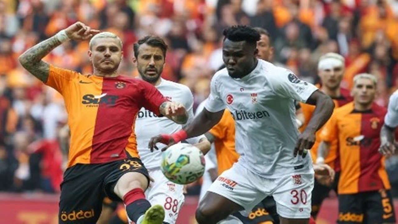 Galatasaray Sivasspor ilk 11’ler belli oldu! Okan Buruk’tan sürpriz kadro