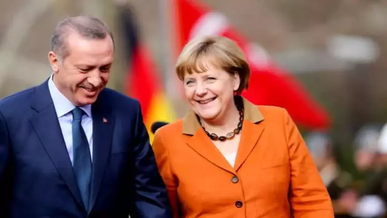 Merkel Erdoğan ile Görüşmesindeki Şok Detayı Açıkladı