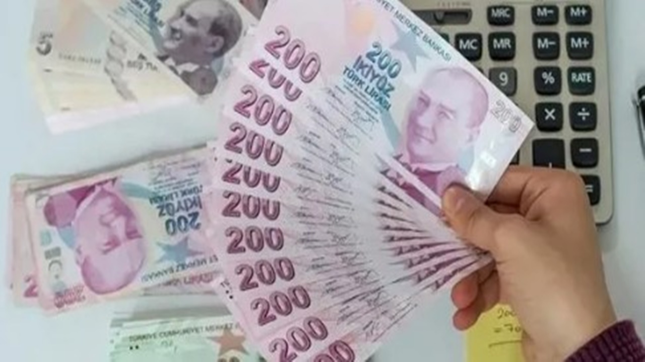 Asgari ücrette beklenen müjde geliyor! Ara zam için tarih verildi