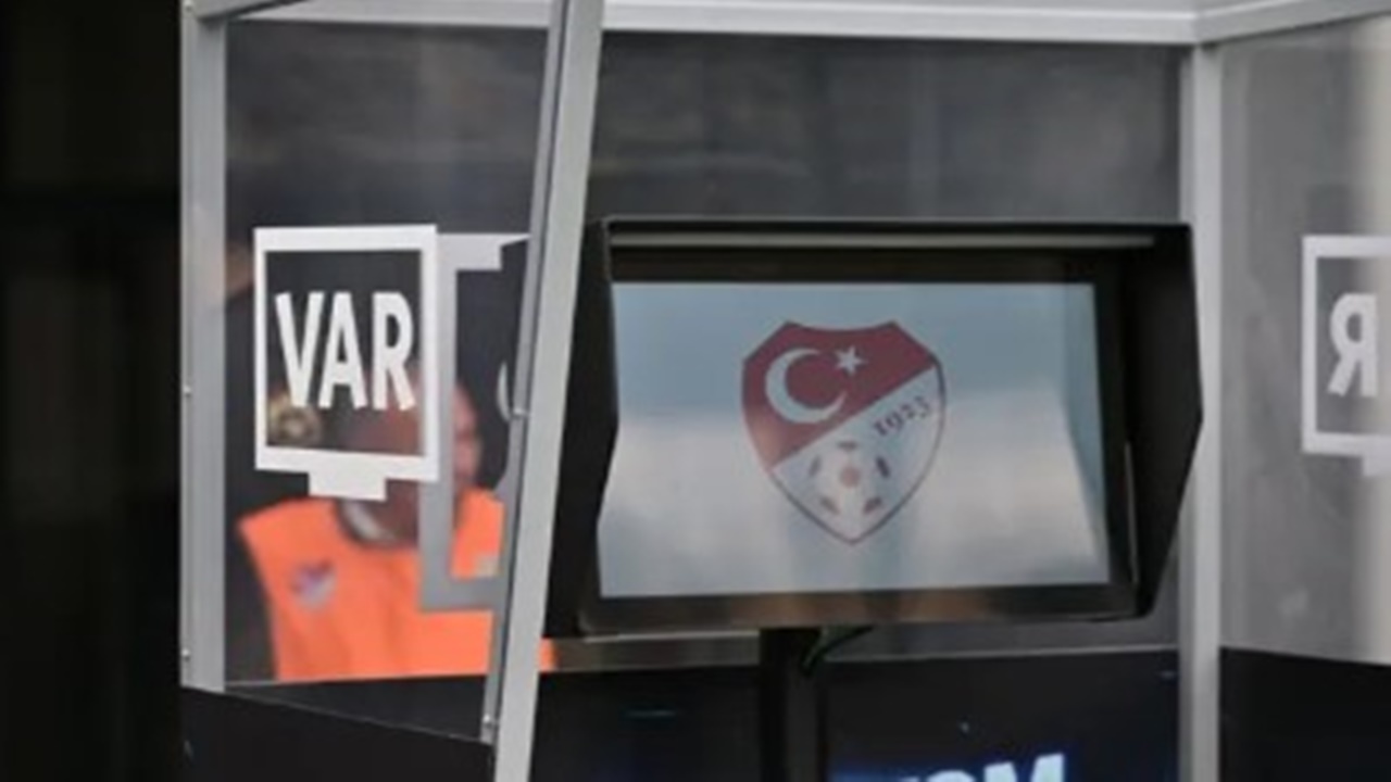 Yabancı VAR hakemi hangi maçlarda görev alacak sorusu yanıt buldu