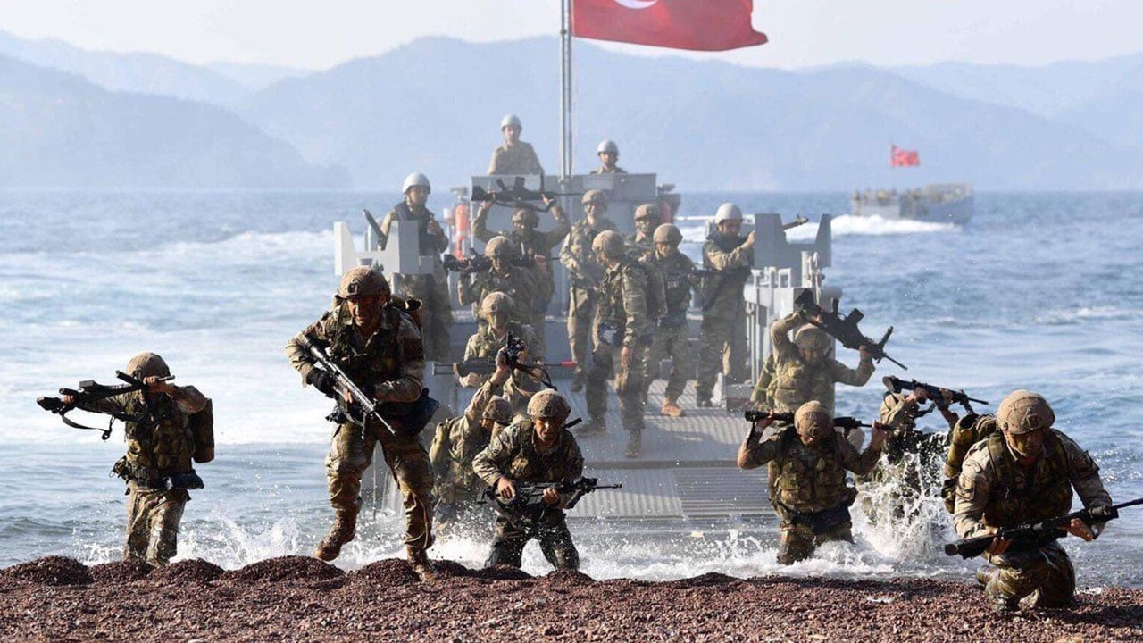 O ülke karıştı! Türkiye bizi vuracak! Hemen bunu yapalım