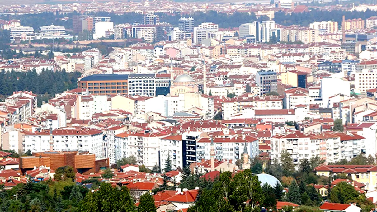 Efsane araba markası Türkiye'ye geliyor; O şehre talih kuşu kondu