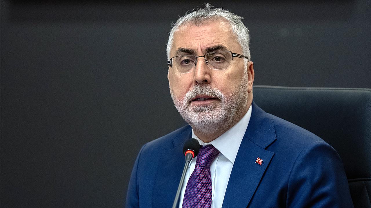 Bakan Işıkhan az önce duyurdu; Ev hanımlarına emeklilik müjdesi