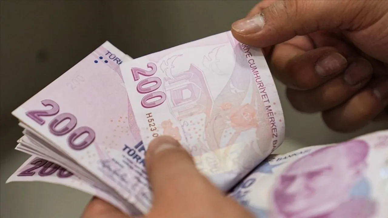 Emeklilere Asgari Ücret Garantisi: Maaş ve İkramiyeler İçin TBMM’ye Yeni Teklif!
