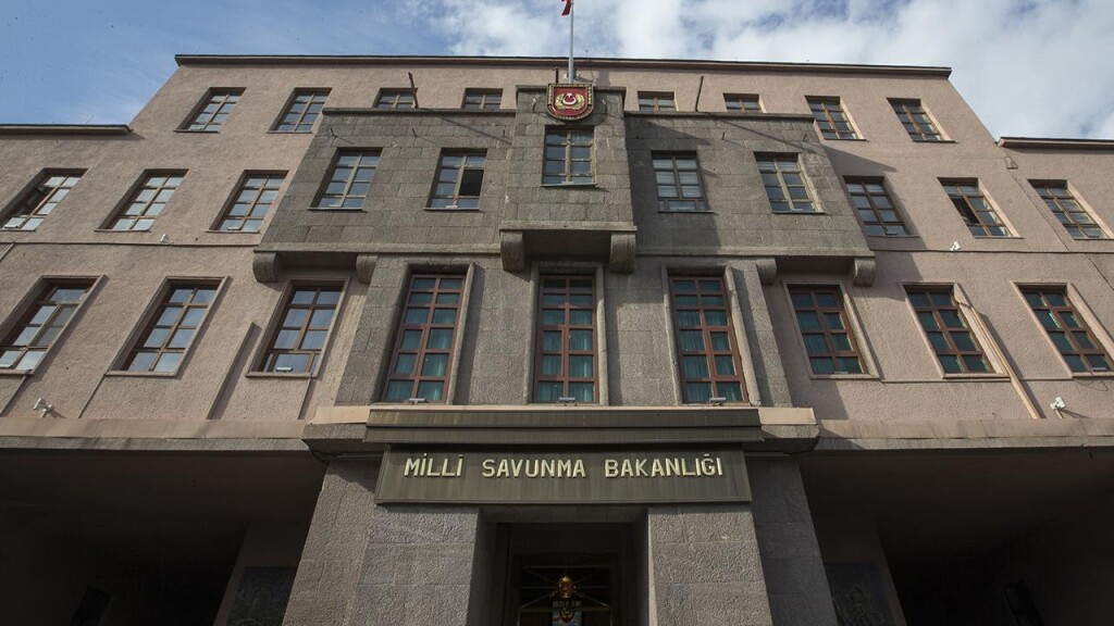 Son Dakika: PKK'nın Feshi Sonrası MSB'den İlk Açıklama Geldi