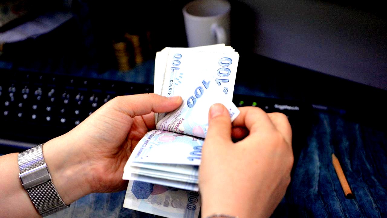 Her ay daha fazla maaş yatacak; Emekliler o tarihe dikkat