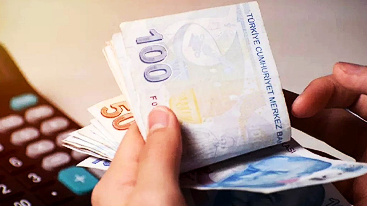 Emekliye 3 maaş yatacak; SSK, Bağ-Kur, emekli sandığı için müjdeli haber