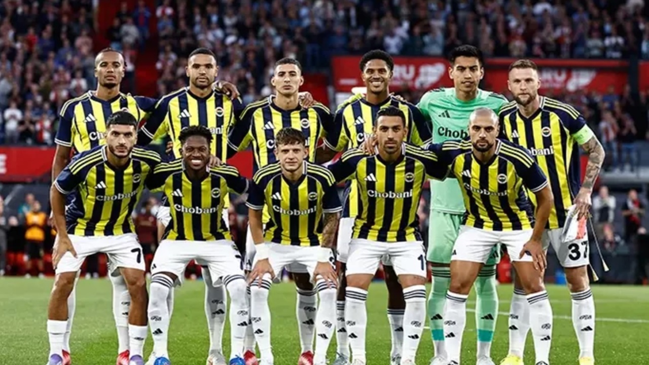 Kadıköy’de Gol Şöleni: Fenerbahçe Feyenoord’u 5-2 Mağlup Ederek Turladı