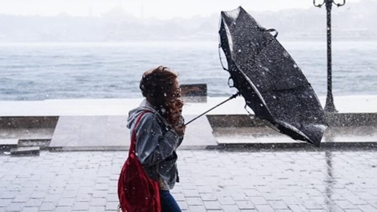 İstanbul'a doğru yola çıktı geliyor! Tam 3 gün sürecek