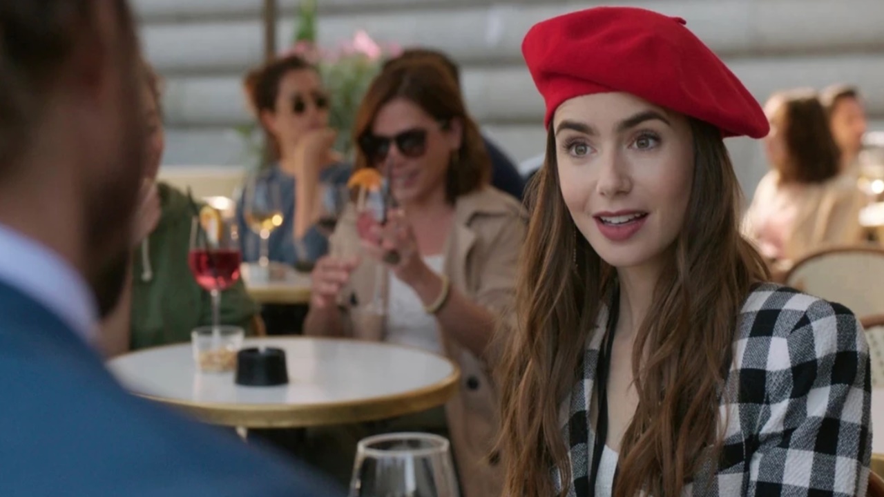 Emily in Paris Setinde Acı Olay! Yönetmen Yardımcısı Çekim Sırasında Hayatını Kaybetti