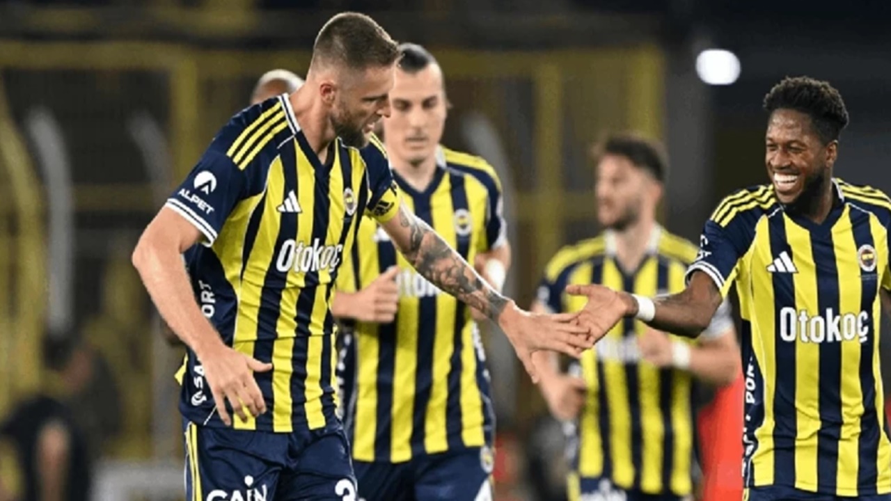 Yapay Zeka Benfica Fenerbahçe Maçının Sonucunu Tahmin Etti! Yorumları Olay