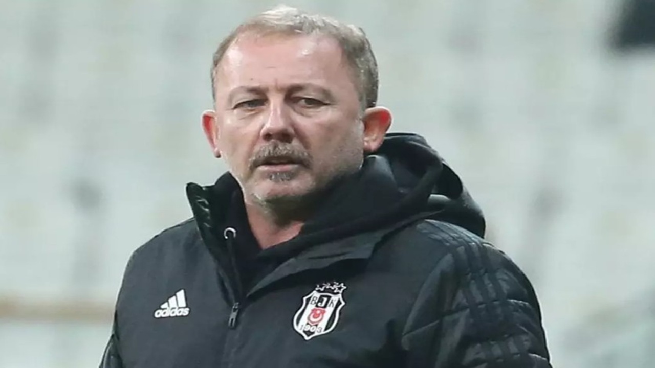 Sergen Yalçın Göreve Hızlı Başladı: İki Futbolcuyla Yollar Ayrılıyor