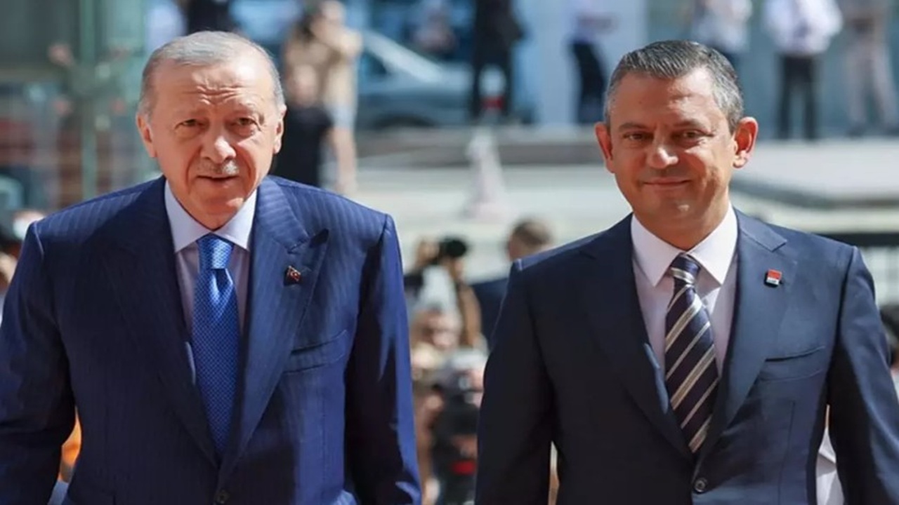 Cumhurbaşkanı Erdoğan’dan Özgür Özel’e Sert Tepki: “Ah Ülkem Ne Hallere Kaldı”