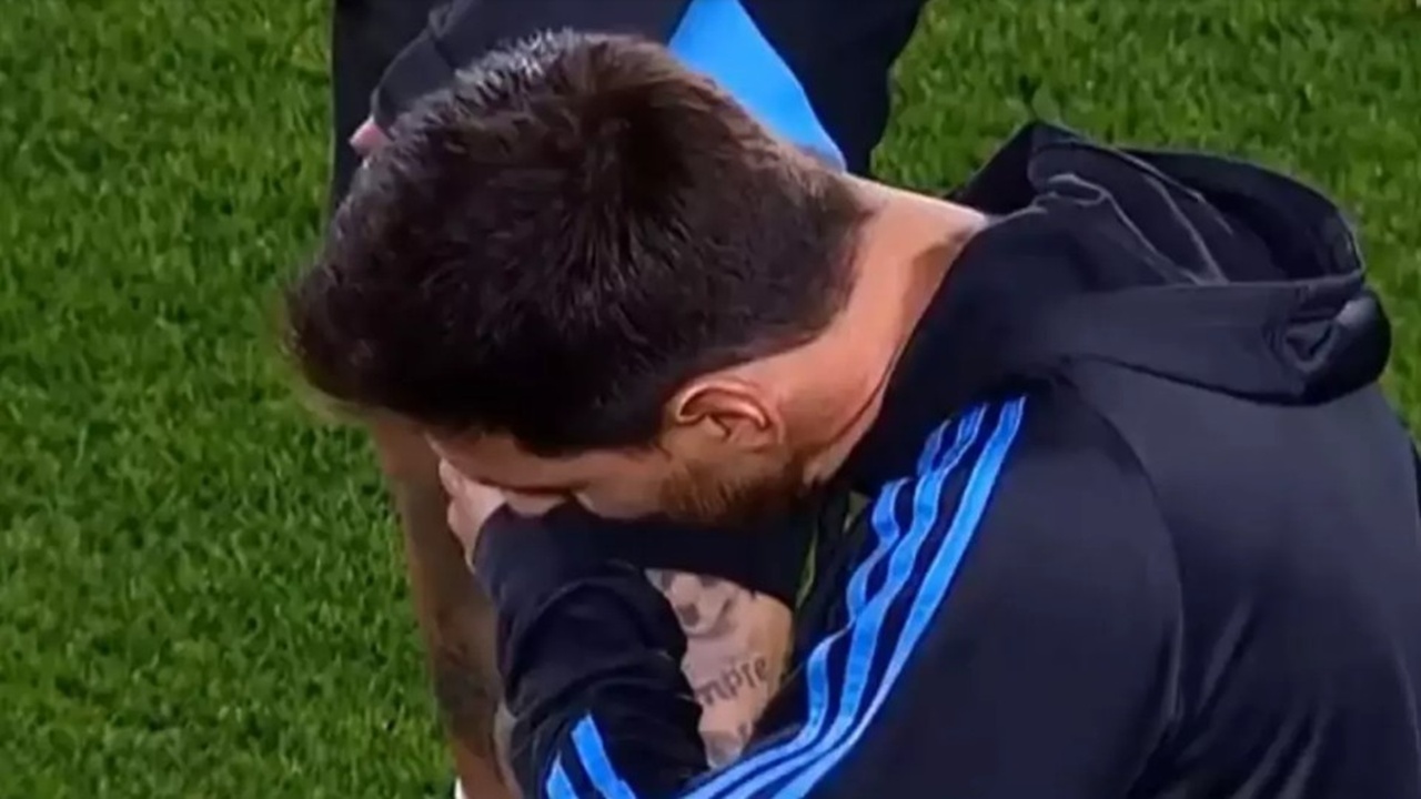 Messi’den Gözyaşlarıyla Veda: “Son İç Saha Maçım Oldu”