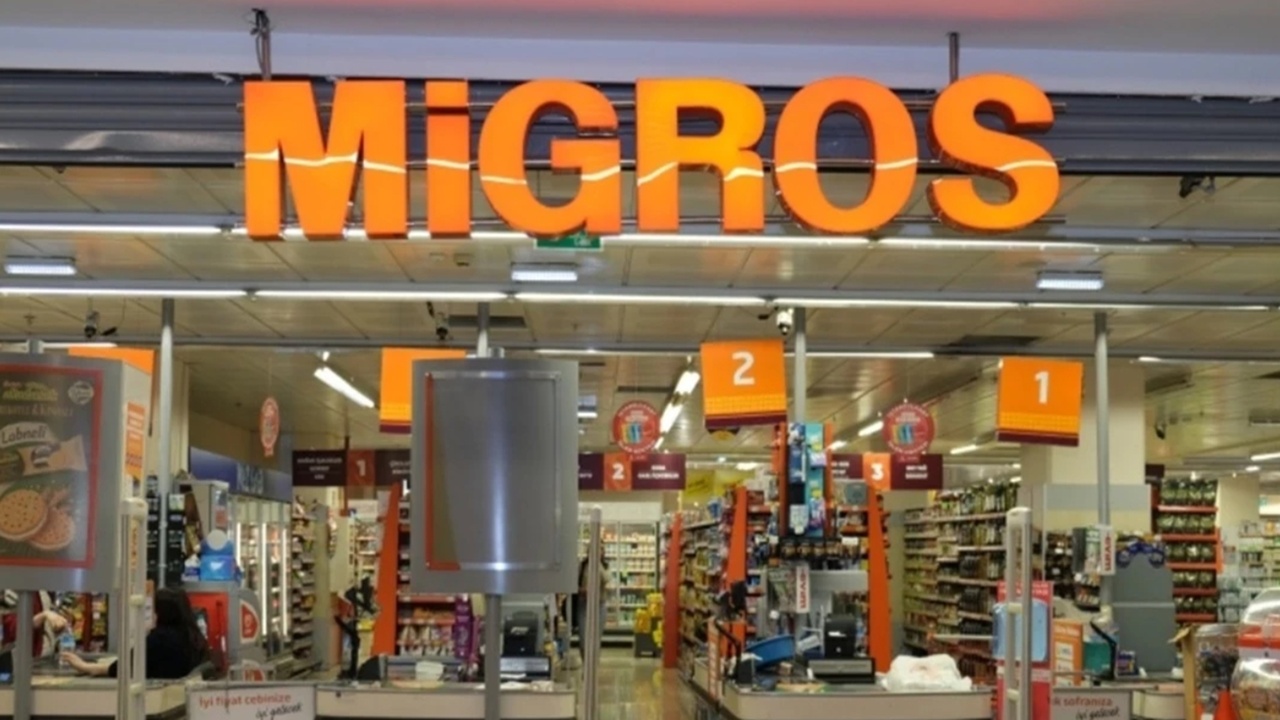 Migros'ta 5 Litrelik Ayçiçek Yağı Fiyatı En Dipte! Duyanlar Koşuyor