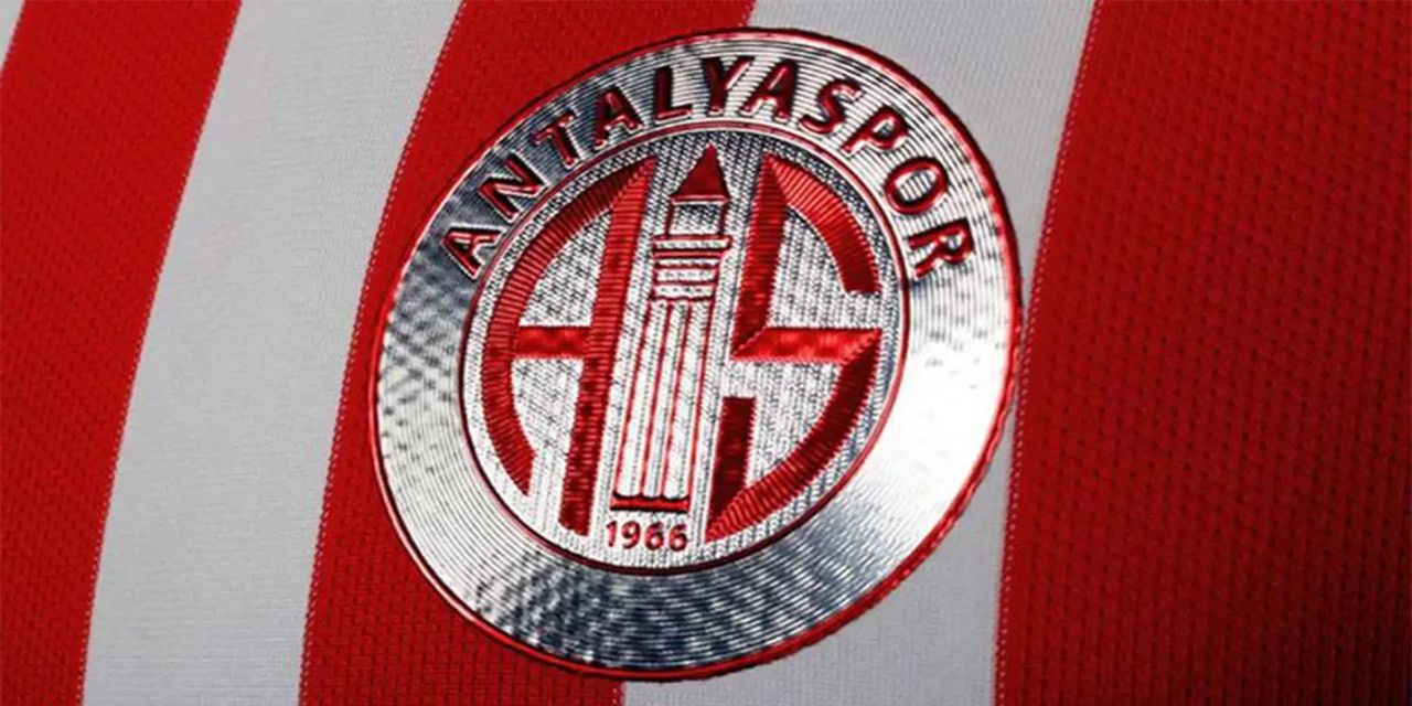 Süper Lig'de küme düşen son takım Antalyaspor oldu
