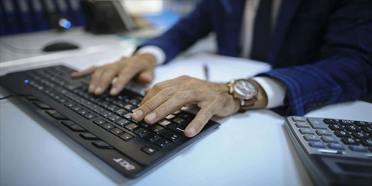 Memur ve emeklileri ilgilendiren kritik değişiklik yolda! Toplu sözleşme yasası için yeni düzenleme hazırlığı