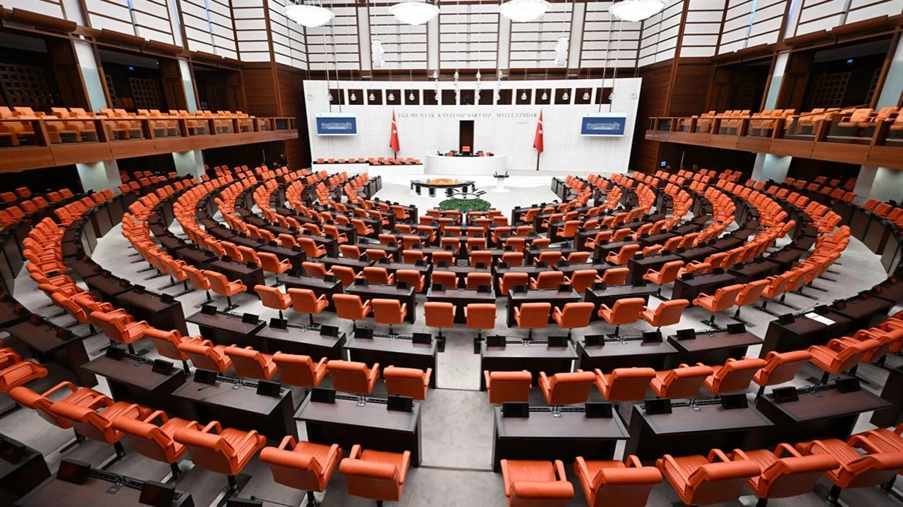 TBMM’de gözler kritik oylamada: Partilerin kararı belli oldu