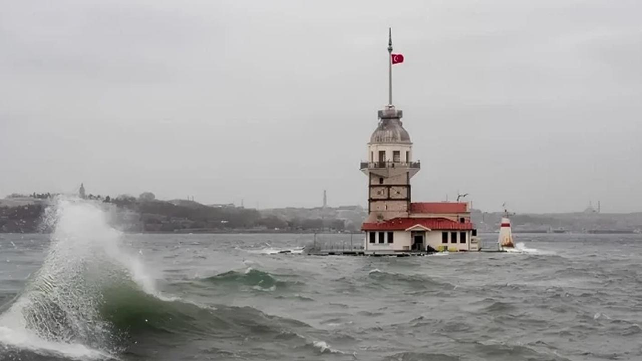 İstanbul’da hafta sonu planları değişebilir! Valilikten fırtına uyarısı