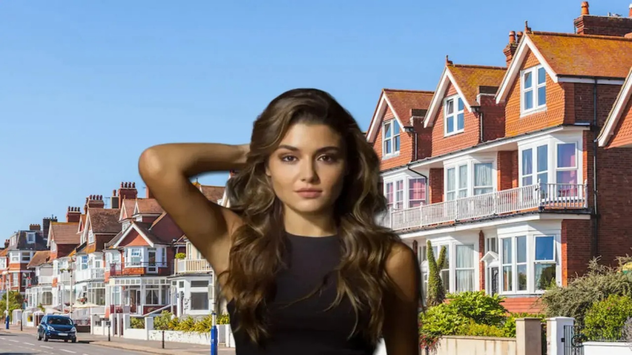 Hande Erçel’den sürpriz karar! Kariyerinde yeni bir sayfa açıyor