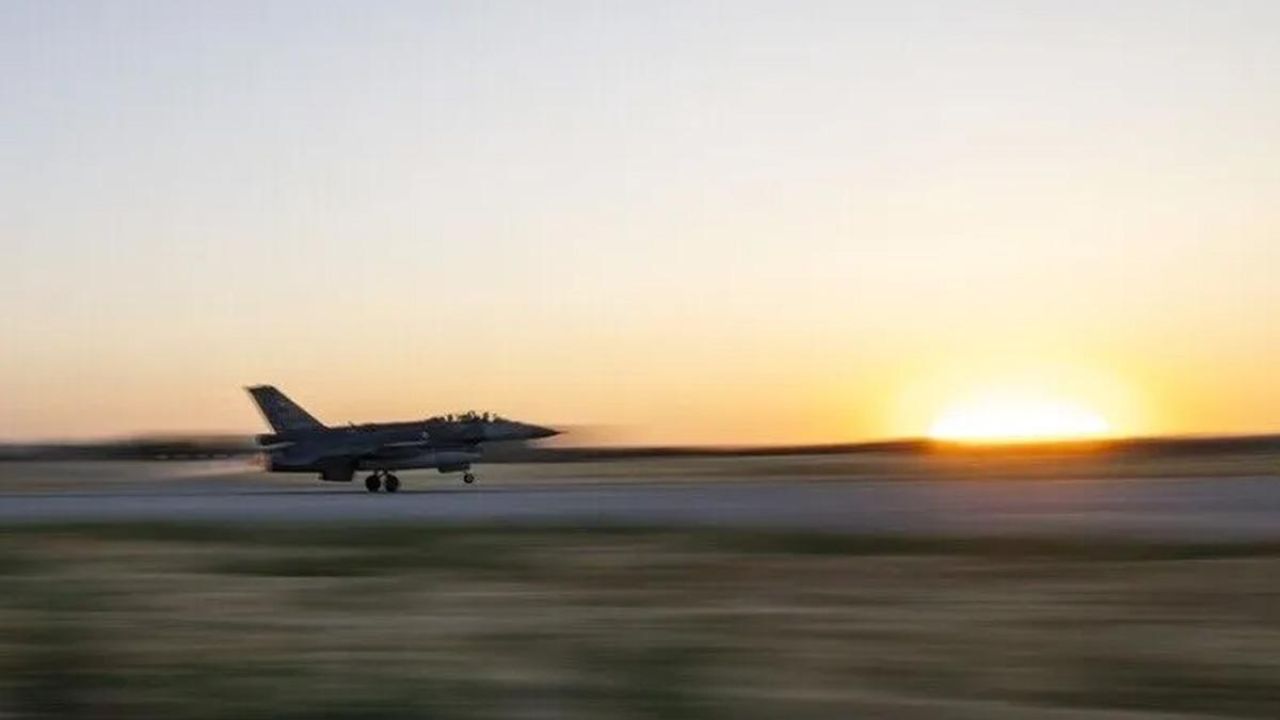Türk F-16’ları Letonya’da alarma geçti: İHA etkisiz hale getirildi