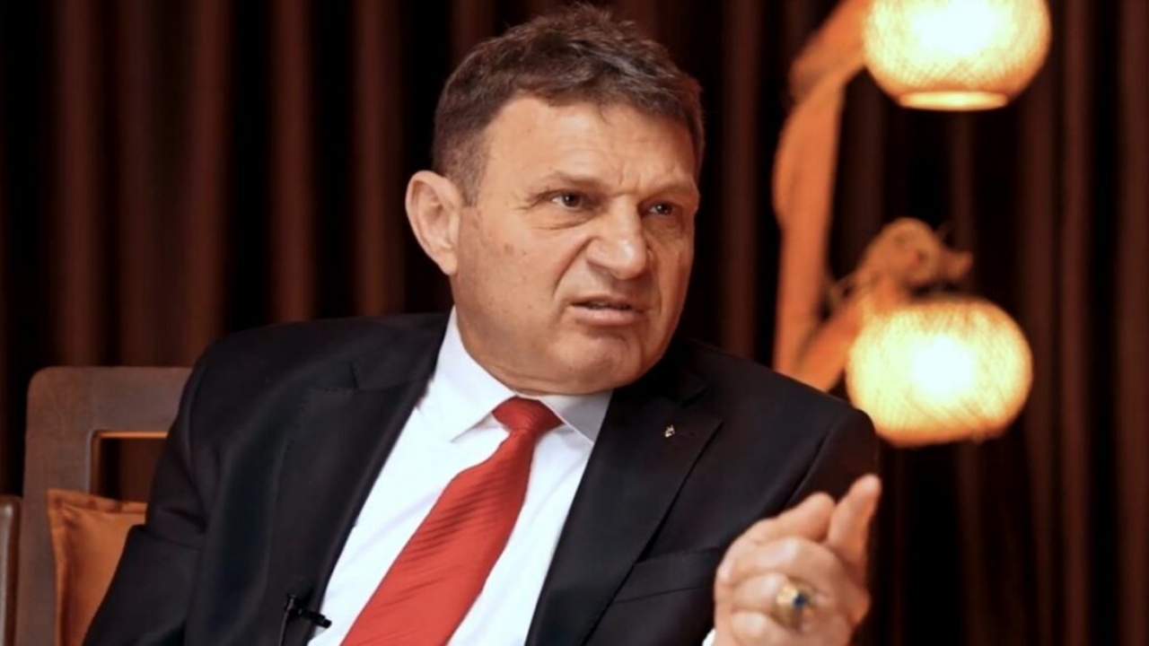 Emekli Tuğamiral Türker Ertürk hakkında tutuklama kararı