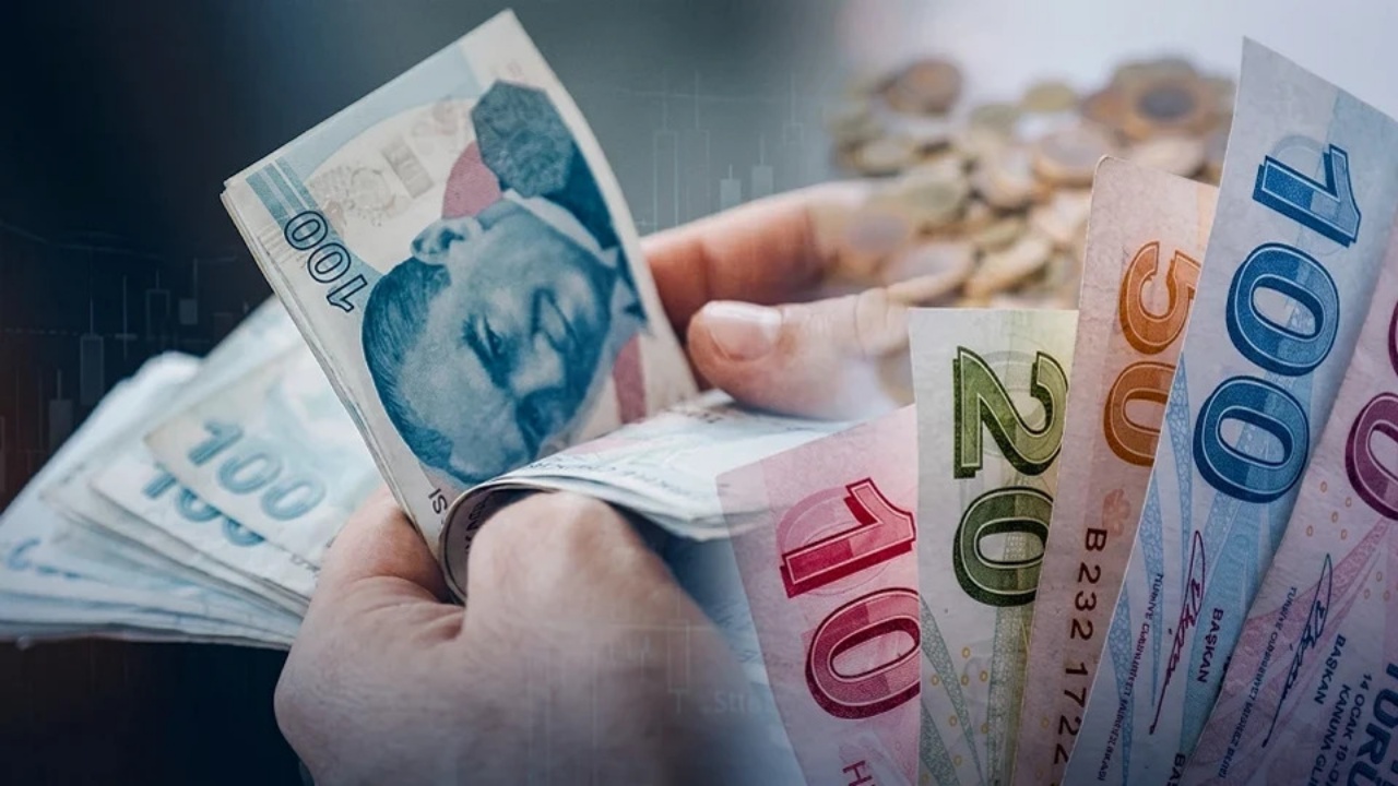 Borcu olan esnafa kredi kapısı yeniden açıldı