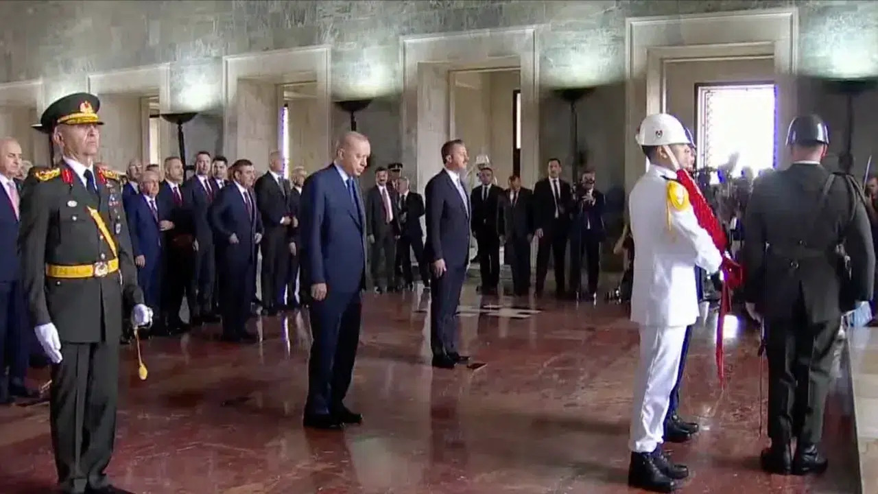 Cumhurbaşkanı Erdoğan 30 Ağustos’ta devlet erkanıyla Anıtkabir’de