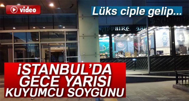 Bakırköy’de bir AVM’de kuyumcu soygunu