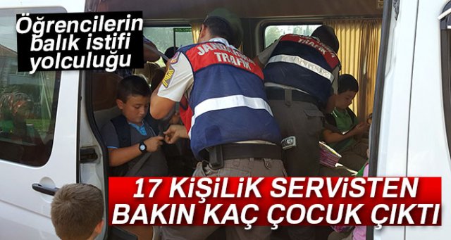 17 kişilik servise 32 öğrenci bindi