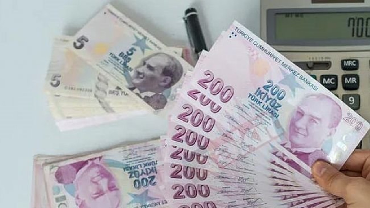 Emekliye Pazar SÜRPRİZİ az evvel geldi! SSK, Bağ-Kur ve Emekli Sandığı emeklilerine 7000 TL ek ödeme