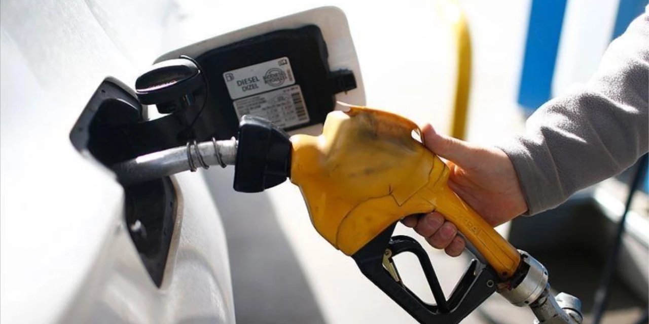 Petrolde “100 dolar” sözü bile yetti: Benzin veya mazota zam/indirim var mı? 19 Eylül Salı Akaryakıt Fiyatları
