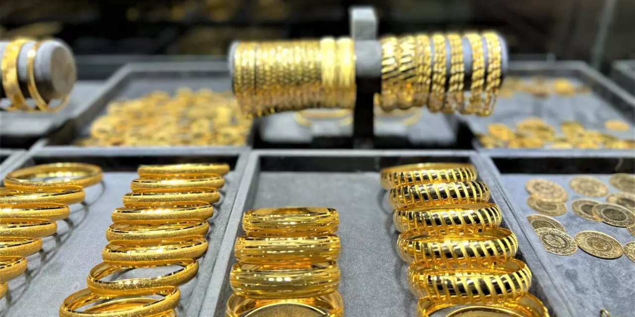 FED kararı öncesi açıkladılar: Kuyumculardan yatırımcıları hareketlendiren uyarı! O tarihte gram altın 2.100 lira olacak