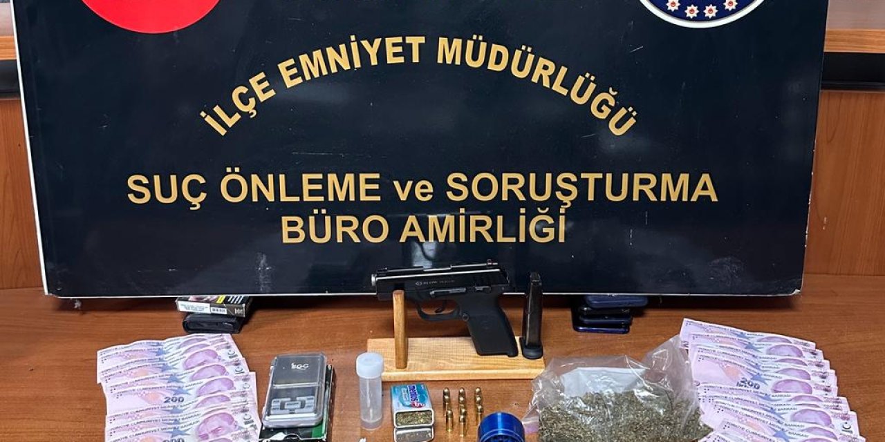 Polisin Durdurduğu Uyuşturucu Satıcısı Çıktı