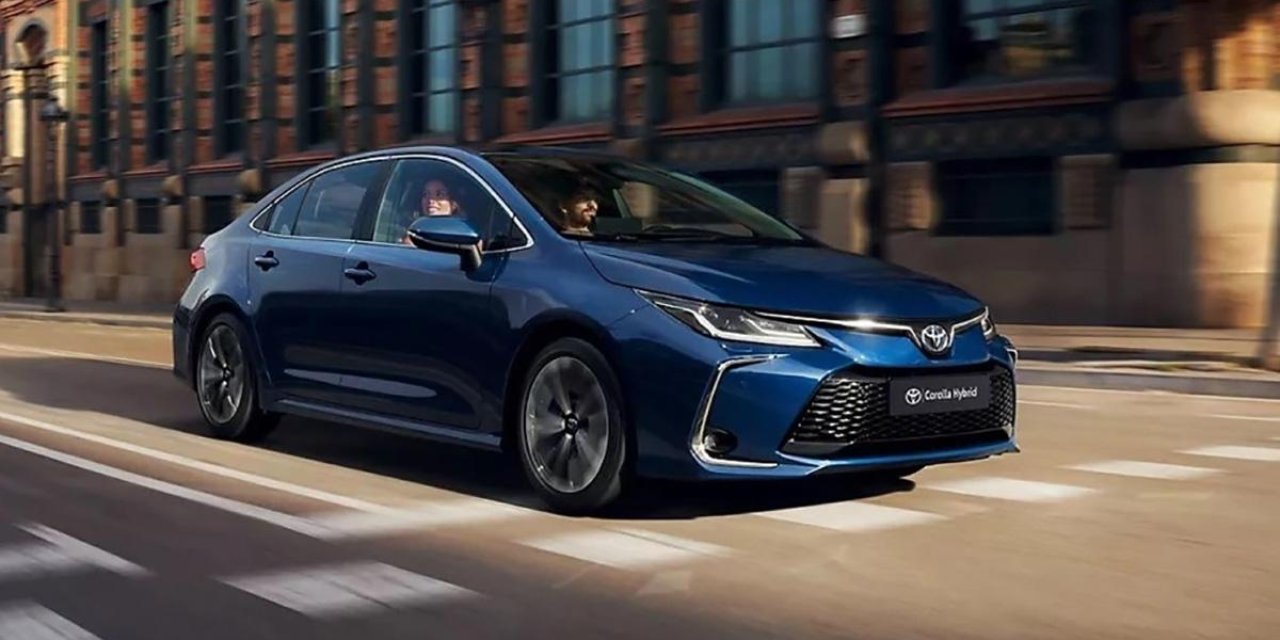 Toyota Corolla 180 bin TL indirimle satışta! 250 bin TL faizsiz kredi teklifiyle satın almak için…