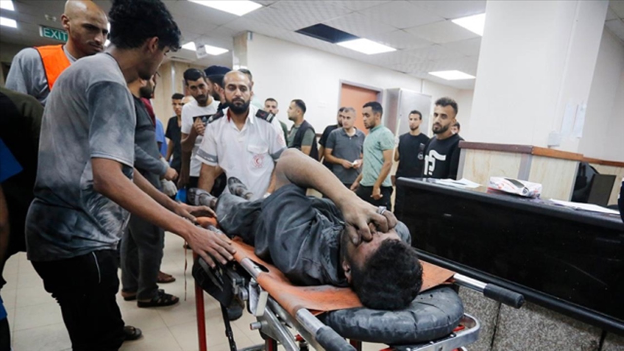 İsrail Gazze’deki mülteci kampına saldırdı! Çok sayıda ölü ve yaralı var